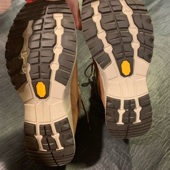 Lands’ End Men's Insulated Winter Boots - Picture 4 of 6